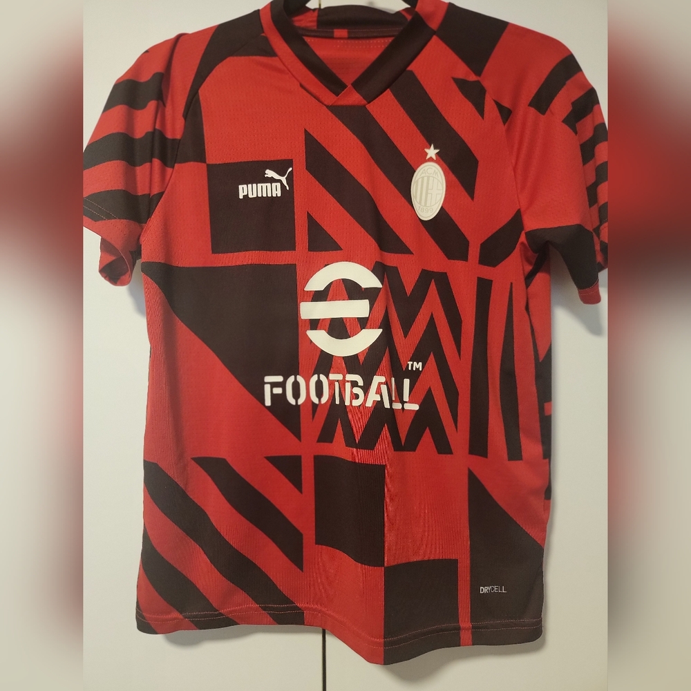 Puma Football Jersey Boys Sz Medium